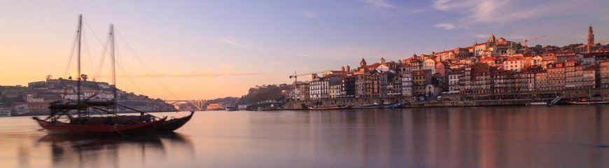 Rent villa Porto