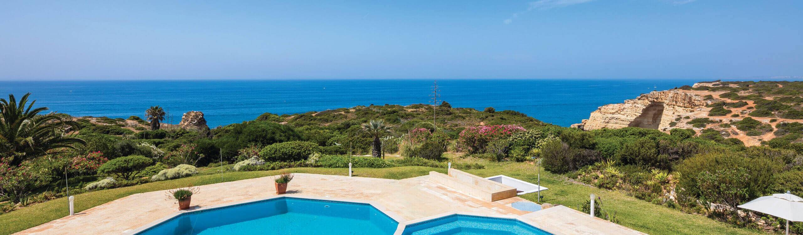 ALGARVE VILLA RENT LUXURY VILLA CARVOEIRO PORTUGAL